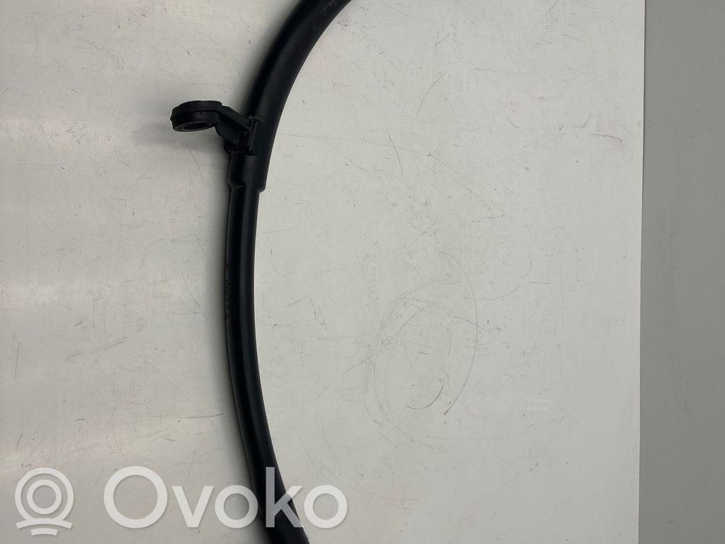 BMW i3 Ilmanoton kanavan osa 