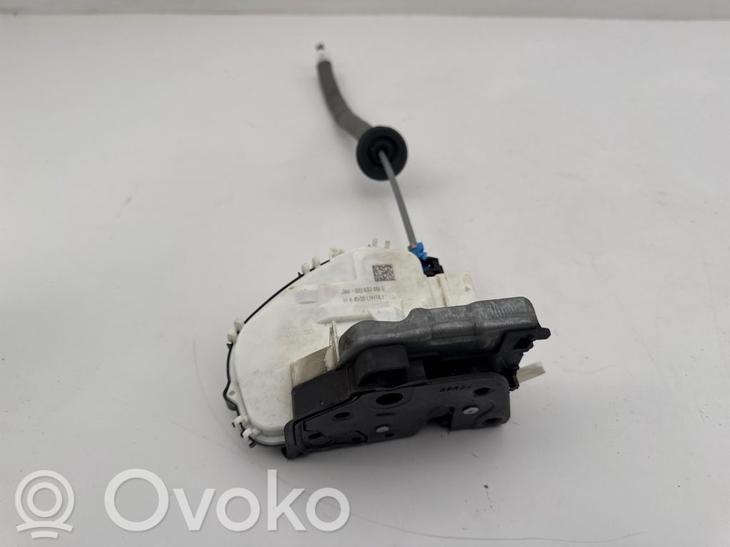 Audi Q2 - Zamek drzwi przednich 