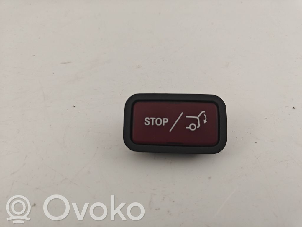 Mercedes-Benz C W205 Interruptor de apertura del maletero/compartimento de carga 