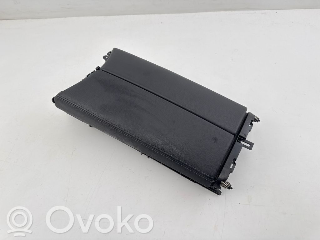 Podłokietnik tunelu środkowego   A2056808804,00009H15,CIMW205K