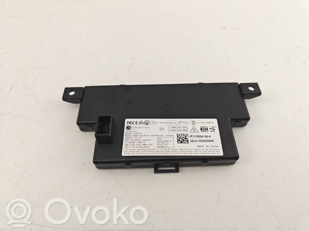 Tesla Model 3 Ignition key card reader 