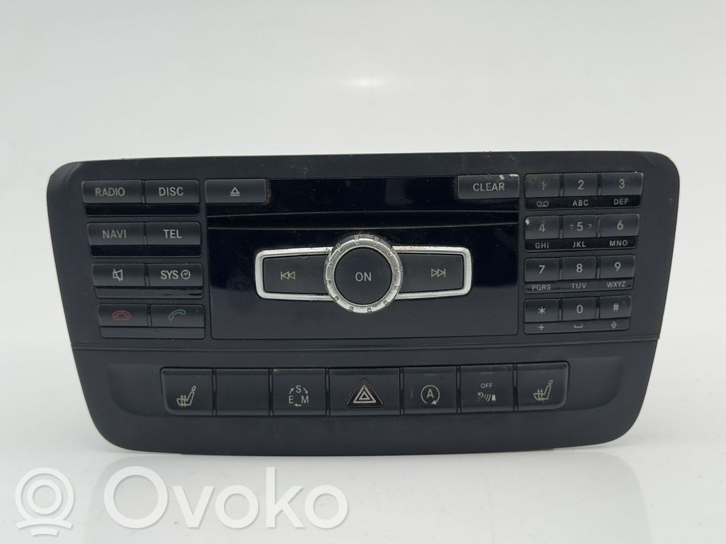 Mercedes-Benz B W246 W242 Panel / Radioodtwarzacz CD/DVD/GPS 