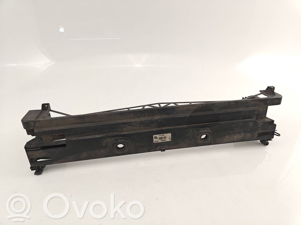 BMW 5 F10 F11 Uchwyt / Mocowanie chłodnicy 