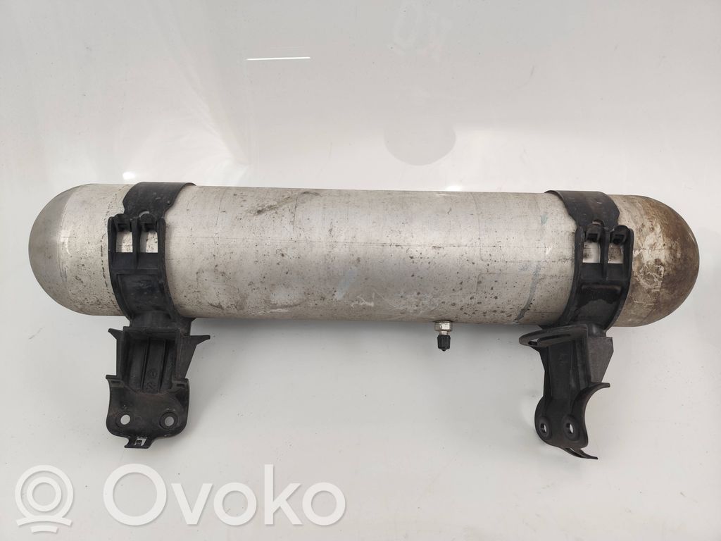 Zbiornik powietrza tylnego zawieszenia pneumatycznego   600640800B,B241M6063TG,S18A0037643