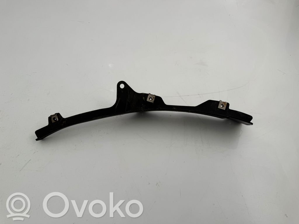 Audi Q7 4M Front splash guards bracket 
