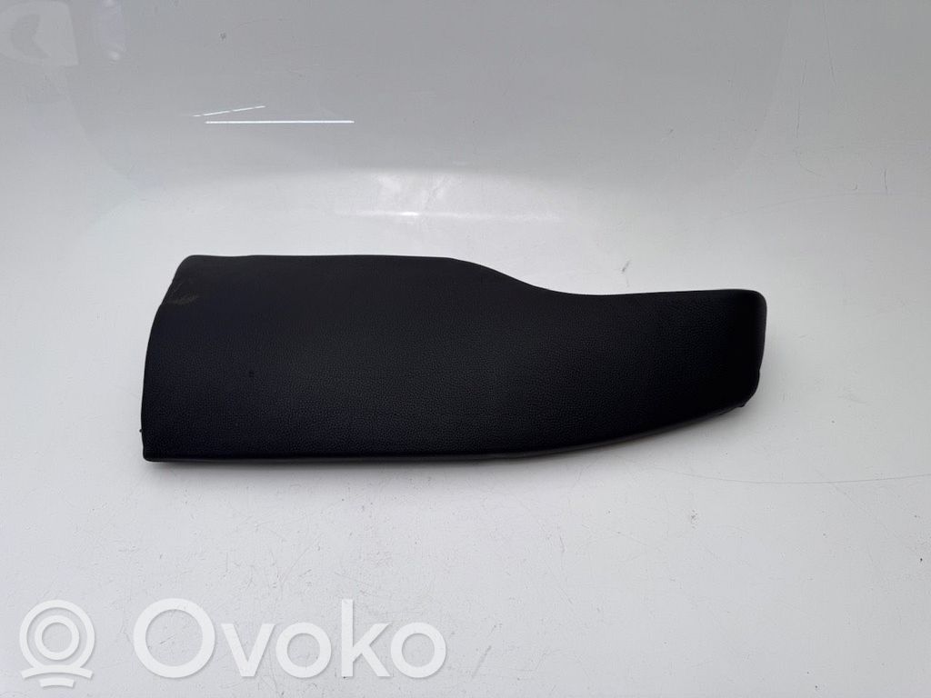 Osłona górna fotela tylnego   7301203,HR377LCB