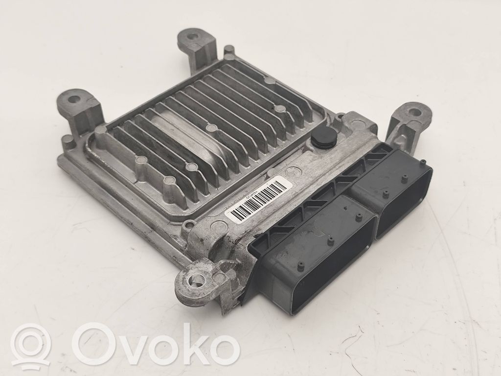 Mercedes-Benz C W205 Engine control unit/module 