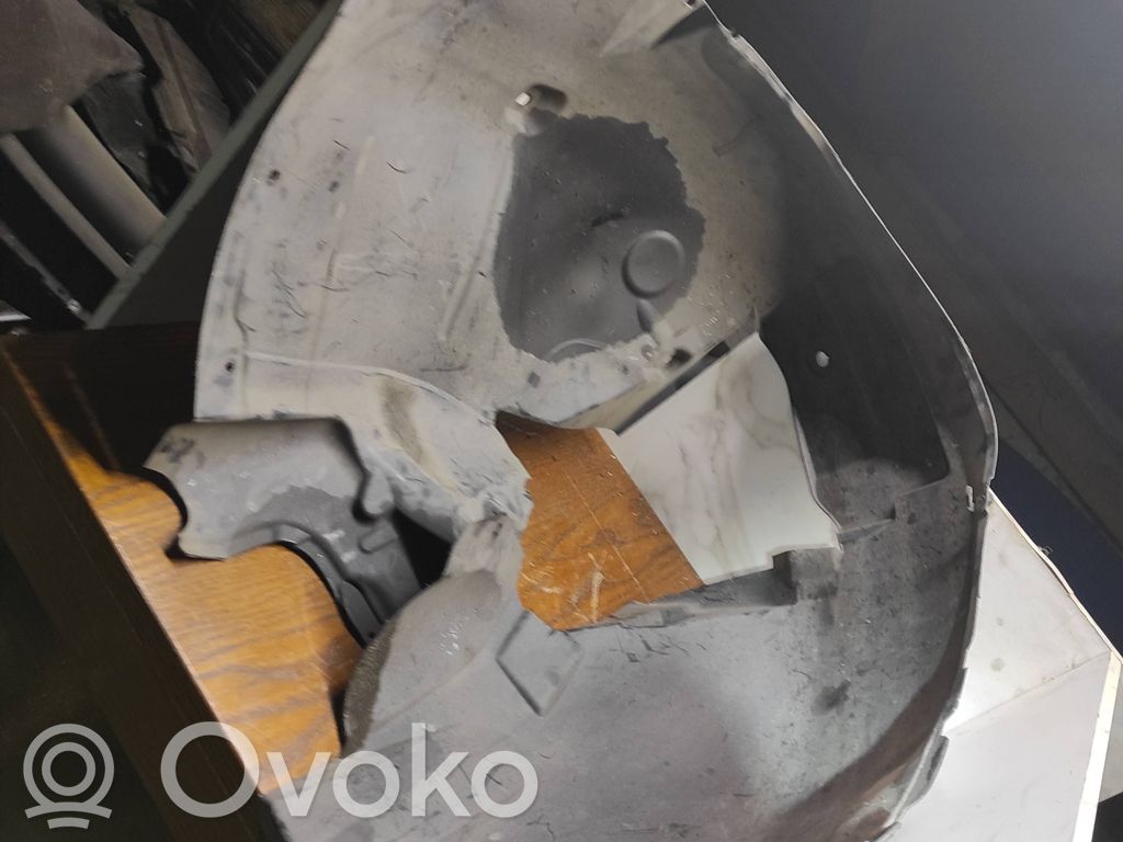 Audi A4 S4 B8 8K Nadkole przednie 