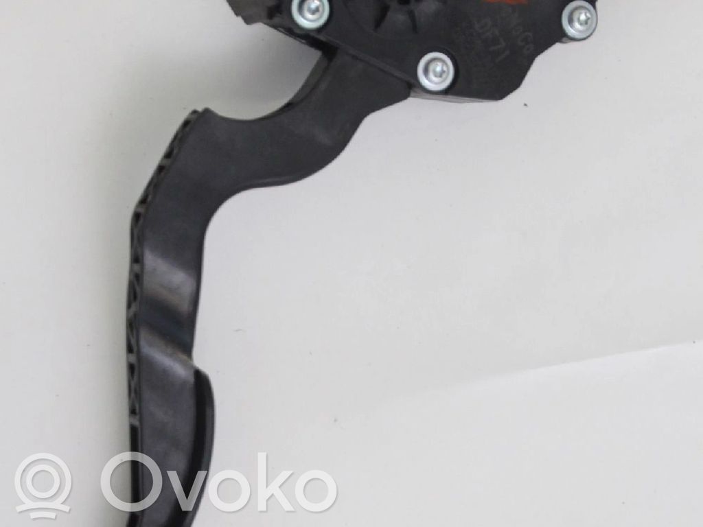 Mazda 2 Accelerator throttle pedal 