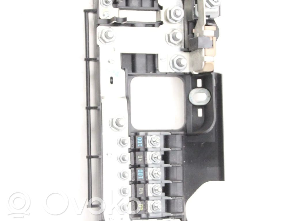 Saugiklių blokas   6C1T14A067E,6C1T14A067E,6C1T14A067E
