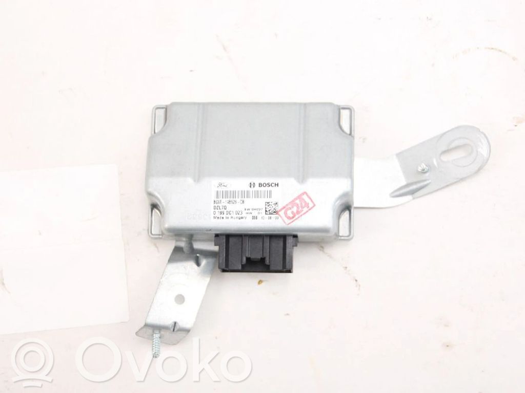 Ford Mondeo MK IV Central console control unit 