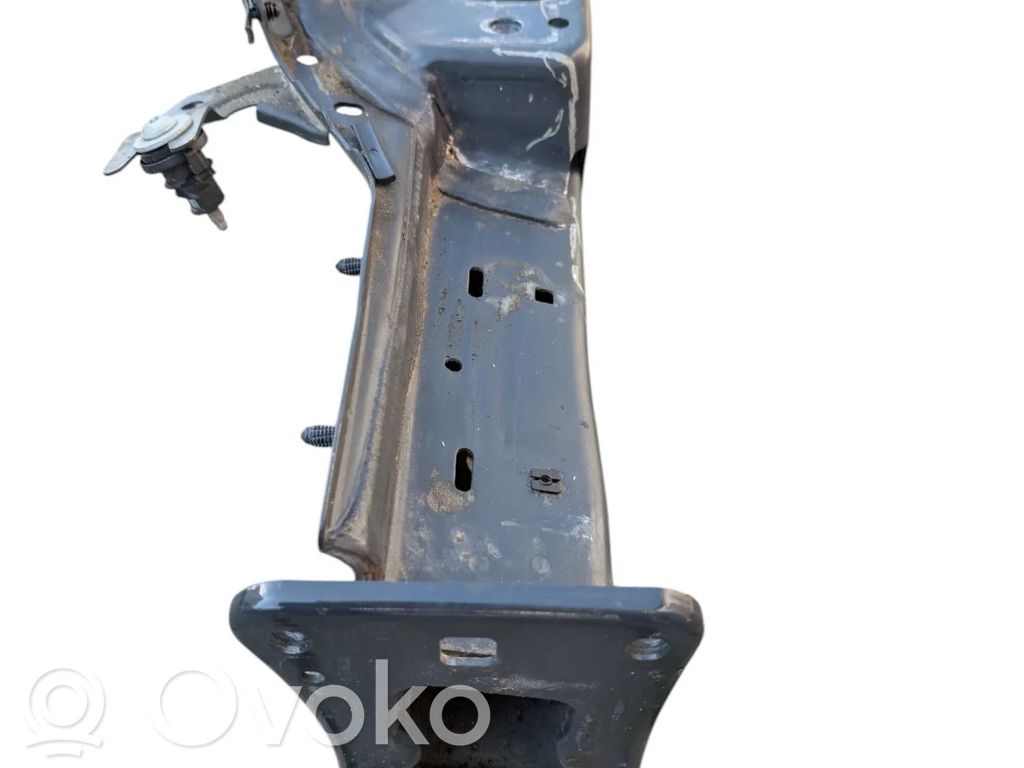 Volkswagen PASSAT B8 Front side member 