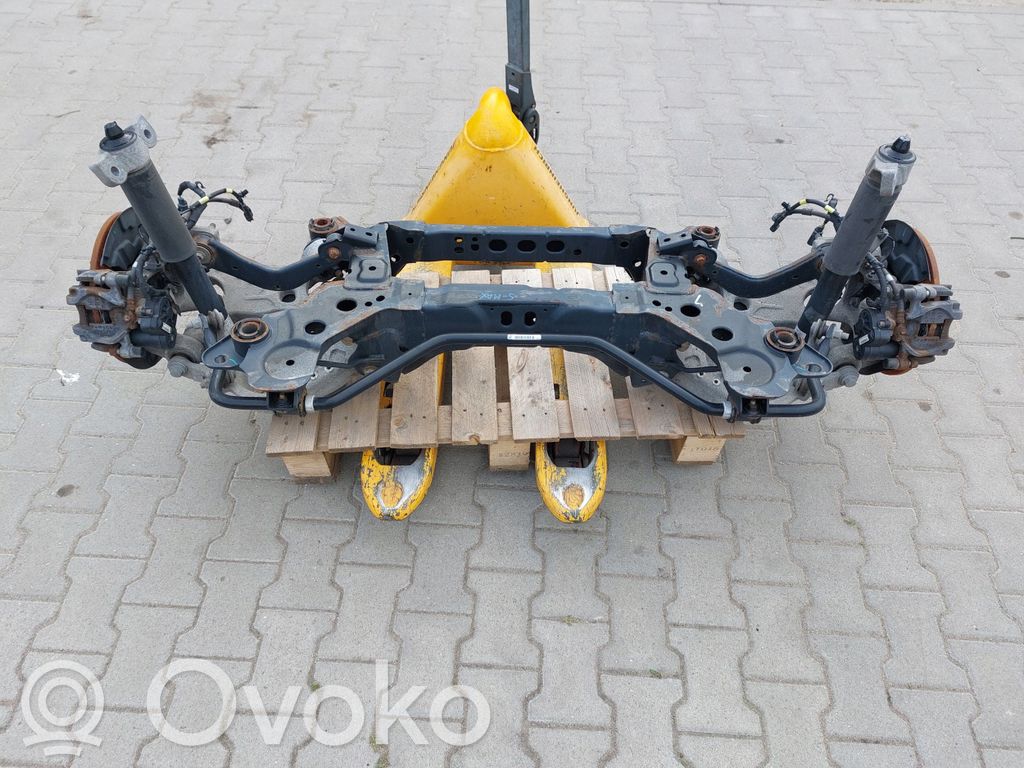 Stub axle