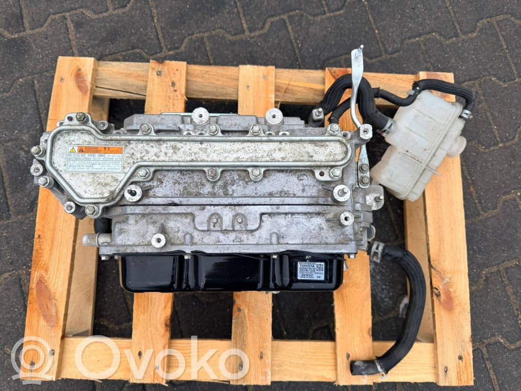 Inversor/convertidor de voltaje   G92A048190