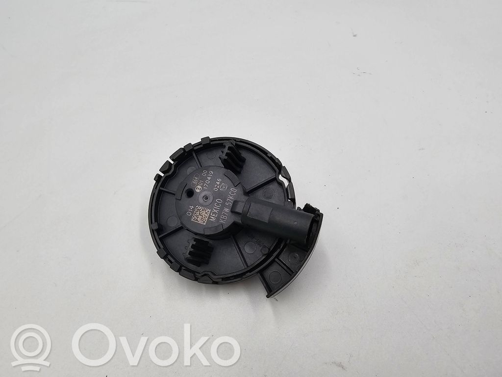 Airbagsensor Crashsensor Drucksensor   KB7W57KC0