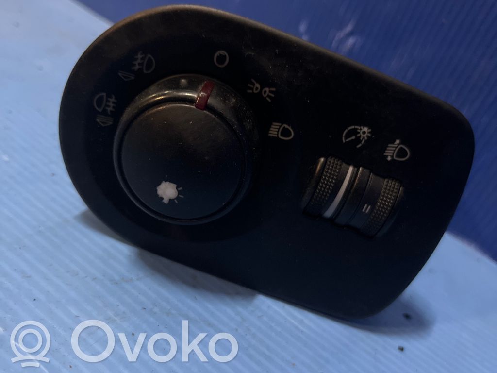 Seat Leon (1P) Light switch 