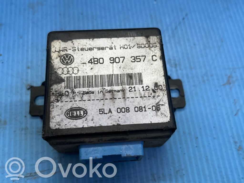 Audi A8 S8 D2 4D Light module LCM 