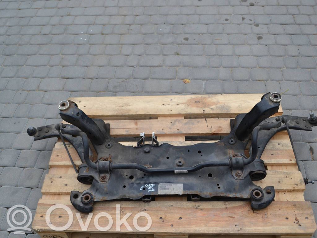 Volvo V40 Eje delantero 