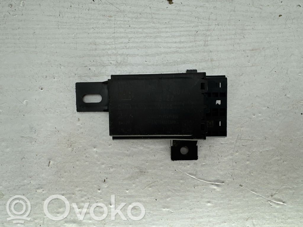 Unidad de control/módulo de la puerta   184905,A2C7697471200,22C1753C0385