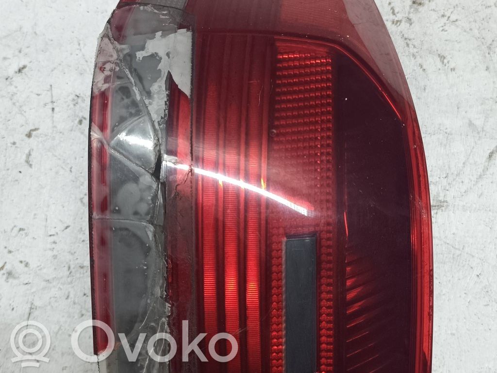BMW 3 E92 E93 Galinis žibintas kėbule 
