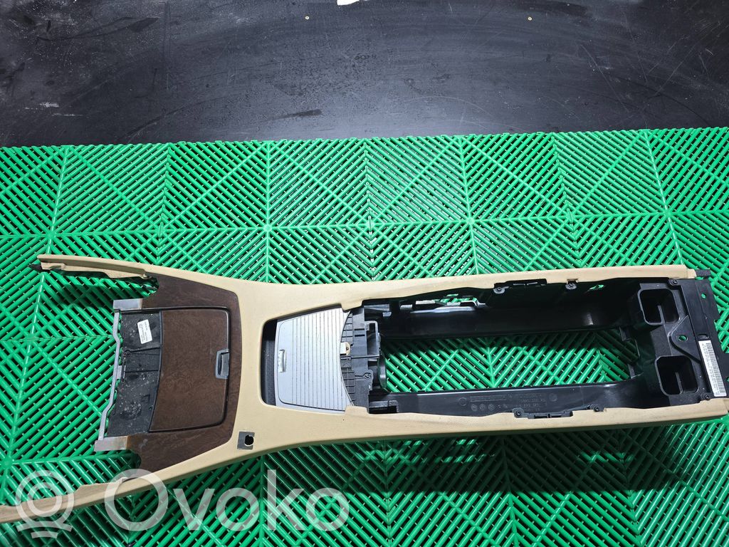 BMW 7 E65 E66 Center console 