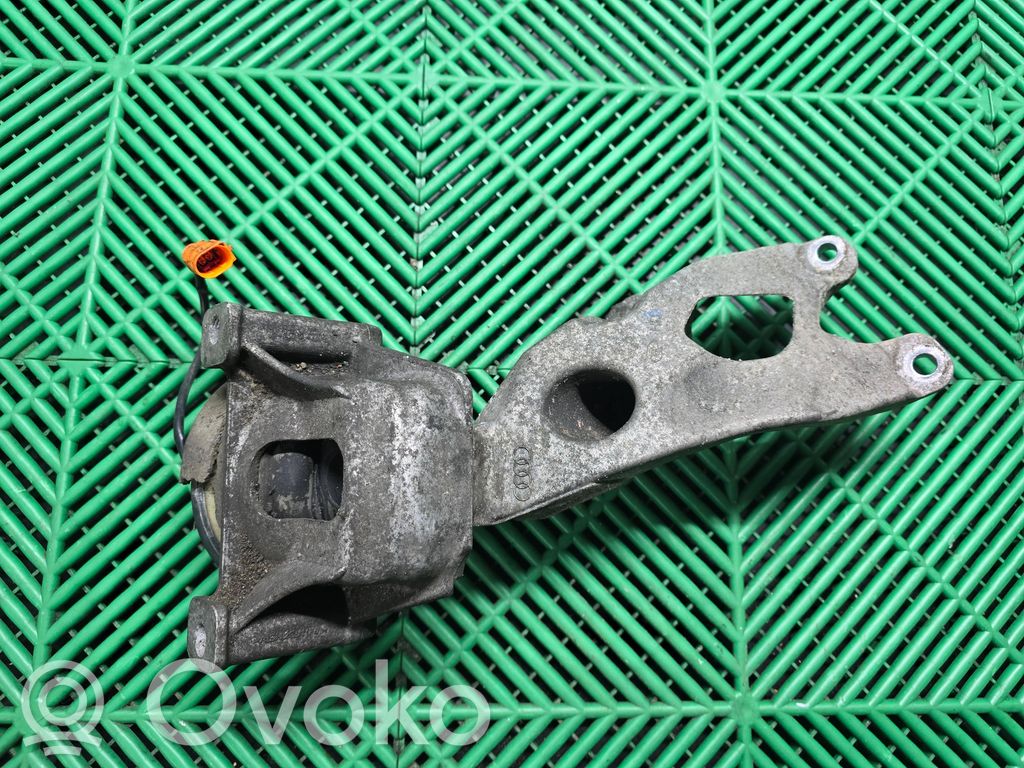 Engine mounting bracket   8K0199307BF