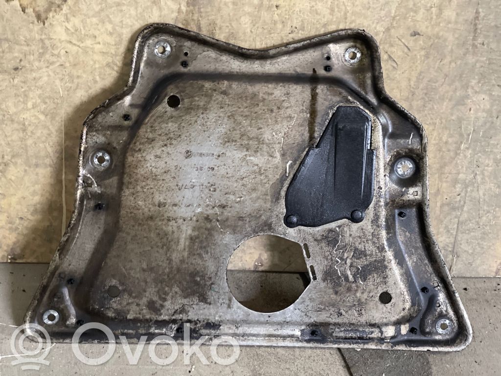 Engine splash shield/under tray   6786568,3609