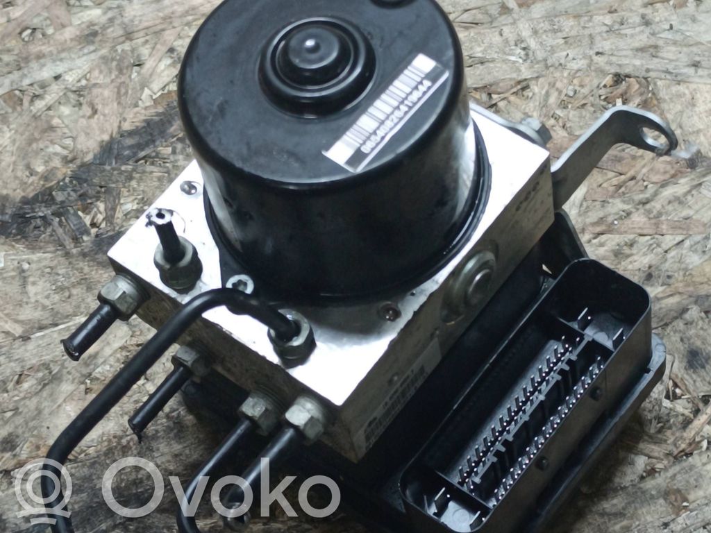 BMW 1 E81 E87 ABS Pump 