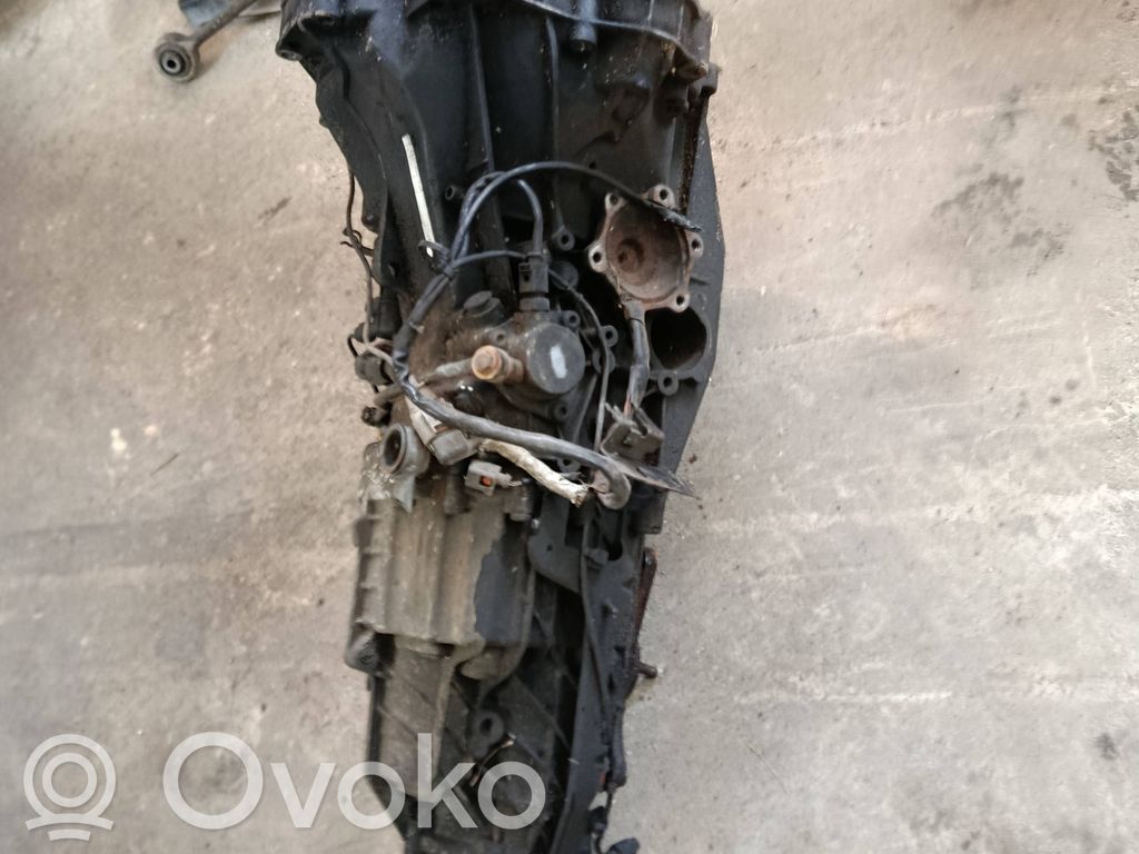 Audi A4 S4 B7 8E 8H Manualna 5-biegowa skrzynia biegów 