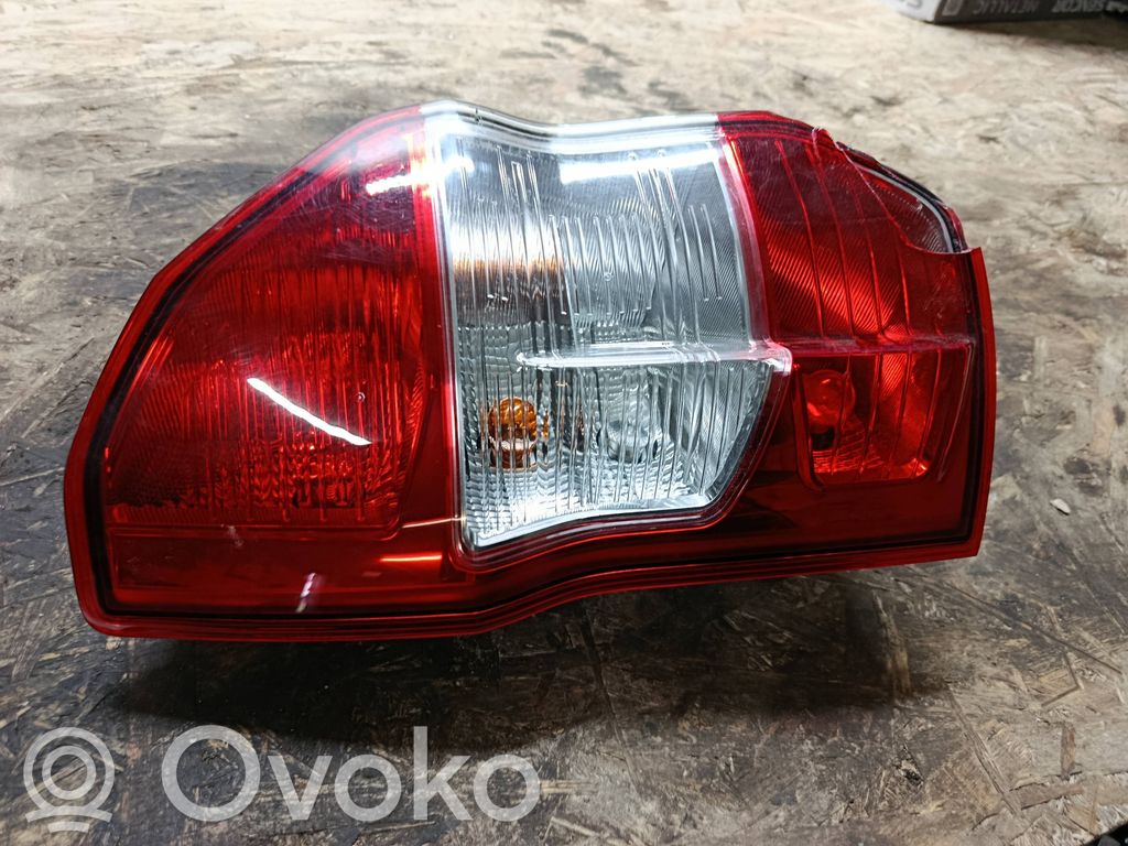 Rear/tail lights   17435F,ET7613405AF,174074223
