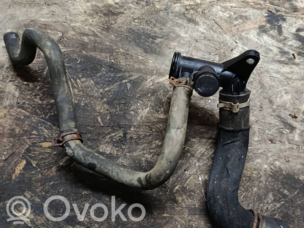 Engine coolant pipe/hose   1122501