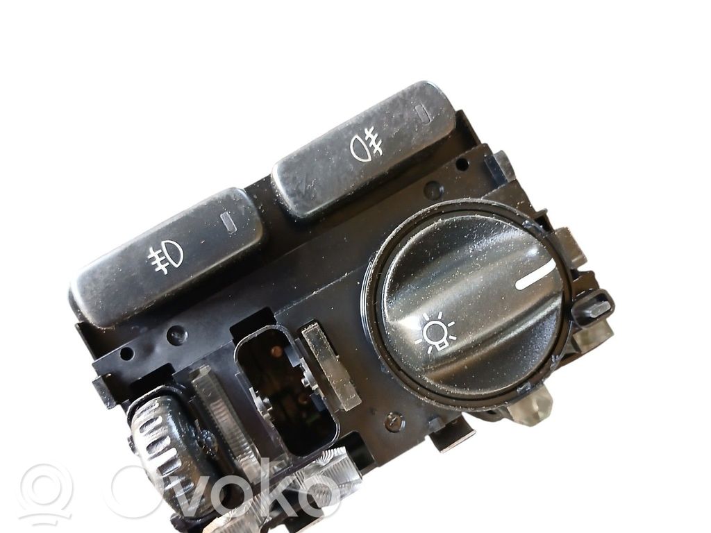 Volvo XC90 Light switch 