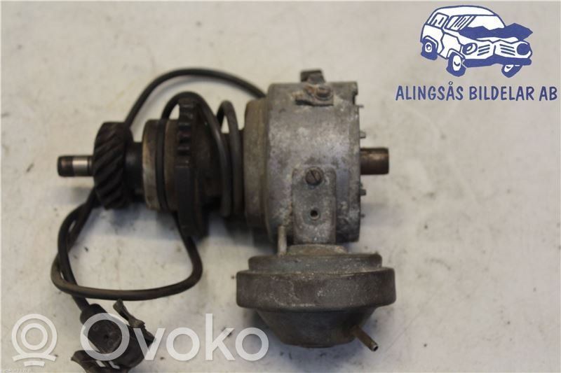 BMW 3 E30 Spark distributor 
