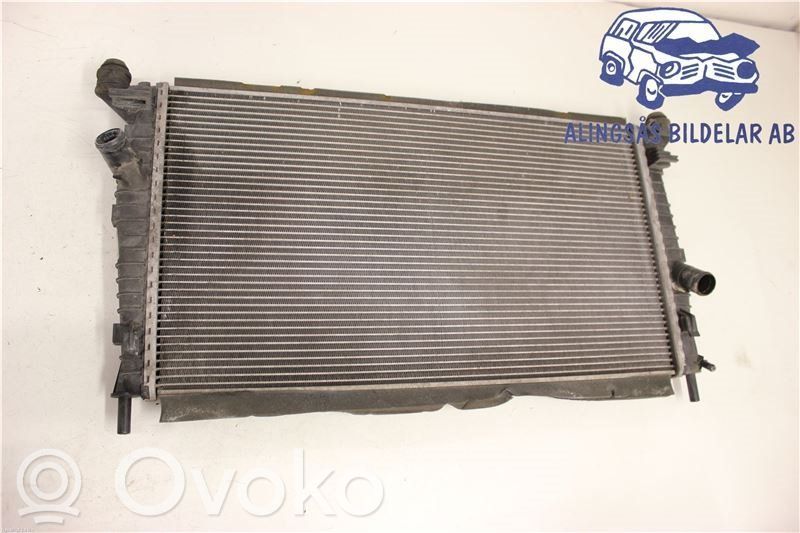 Aušinimo skysčio radiatorius   1897406,3M5H8005RK