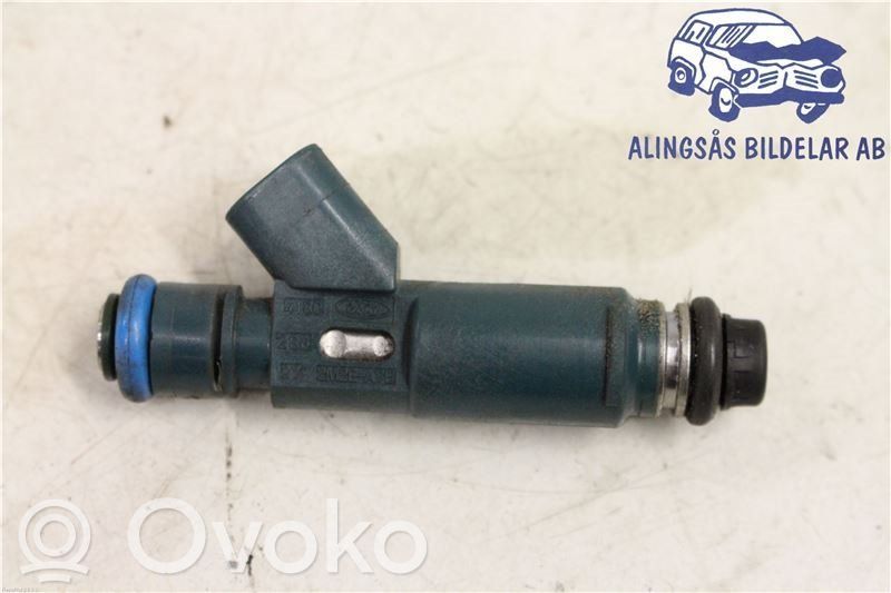 Ford Mondeo Mk III Fuel injector 