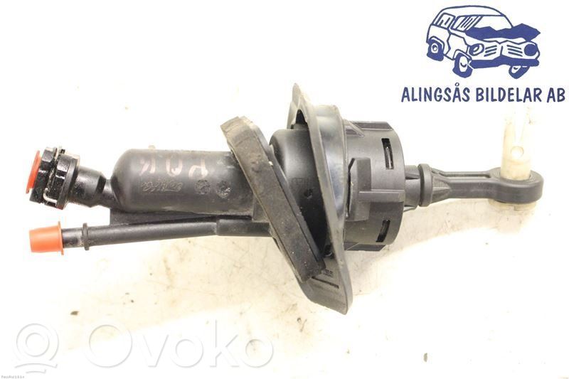 Kytkimen pääsylinteri   6G917A543AC,6G917A543AC