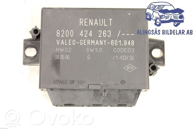 Renault Megane II Pysäköintitutkan (PCD) ohjainlaite/moduuli 