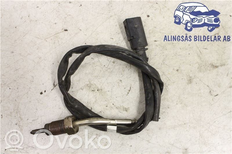 Volkswagen PASSAT B7 Exhaust gas temperature sensor 