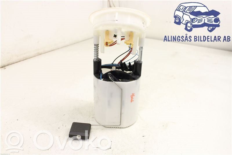 BMW 3 E92 E93 Pompe à carburant 