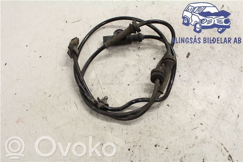 Nissan Note (E11) ABS brake wheel speed sensor 
