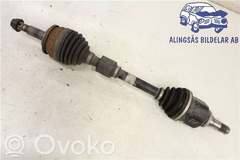 Toyota Auris E180 Eje de transmisión delantero 