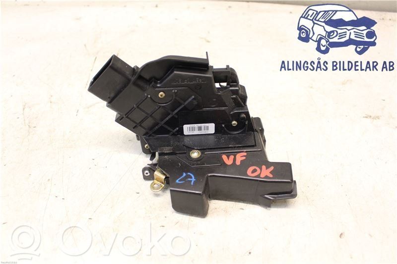 Ford Focus C-MAX Priekšpusē slēdzene 
