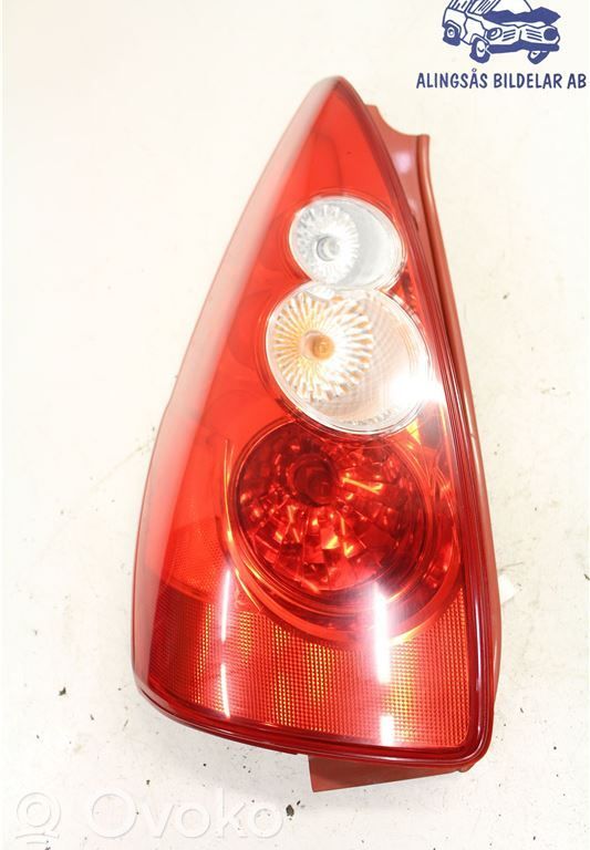 Mazda 5 Luz trasera/de freno 