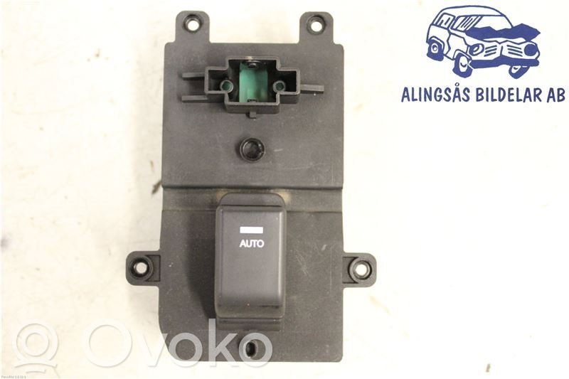 Interruptor del elevalunas eléctrico   202008377