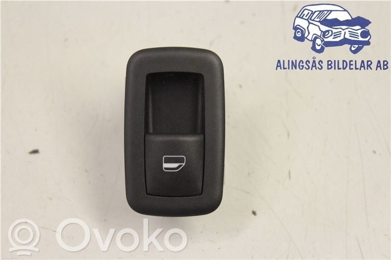Electric window control switch   68110869AA