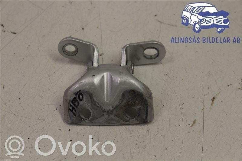 Rear door upper hinge