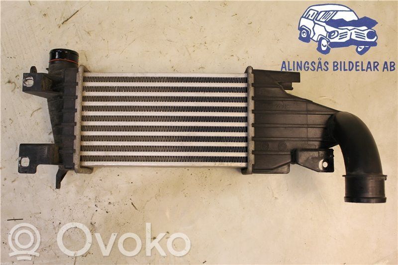 Opel Astra H Radiator intercooler 