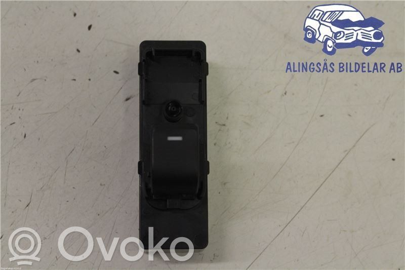 Electric window control switch   GKL266380A,GKL266380A