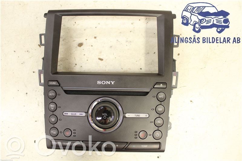Ford Mondeo MK V Climate control unit 