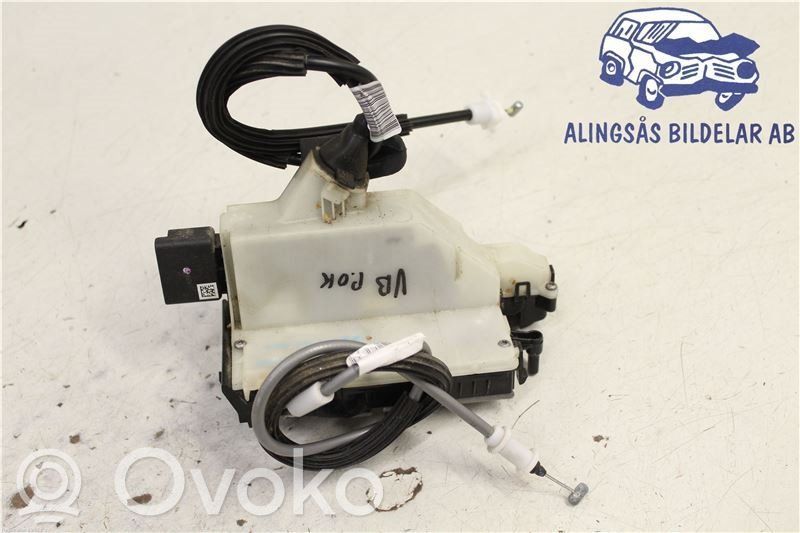 Citroen C4 II Rear door lock 